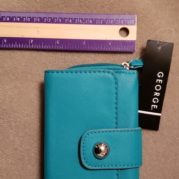Wallet ***new*** - Picture 6 of 6